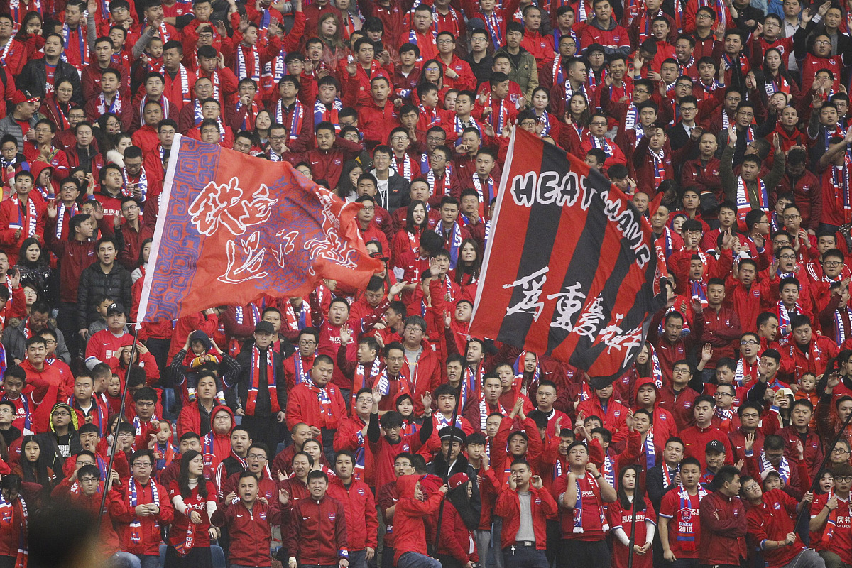 B体育官方入口-惊险一战！球队在紧张比赛中逆转胜利的简单介绍