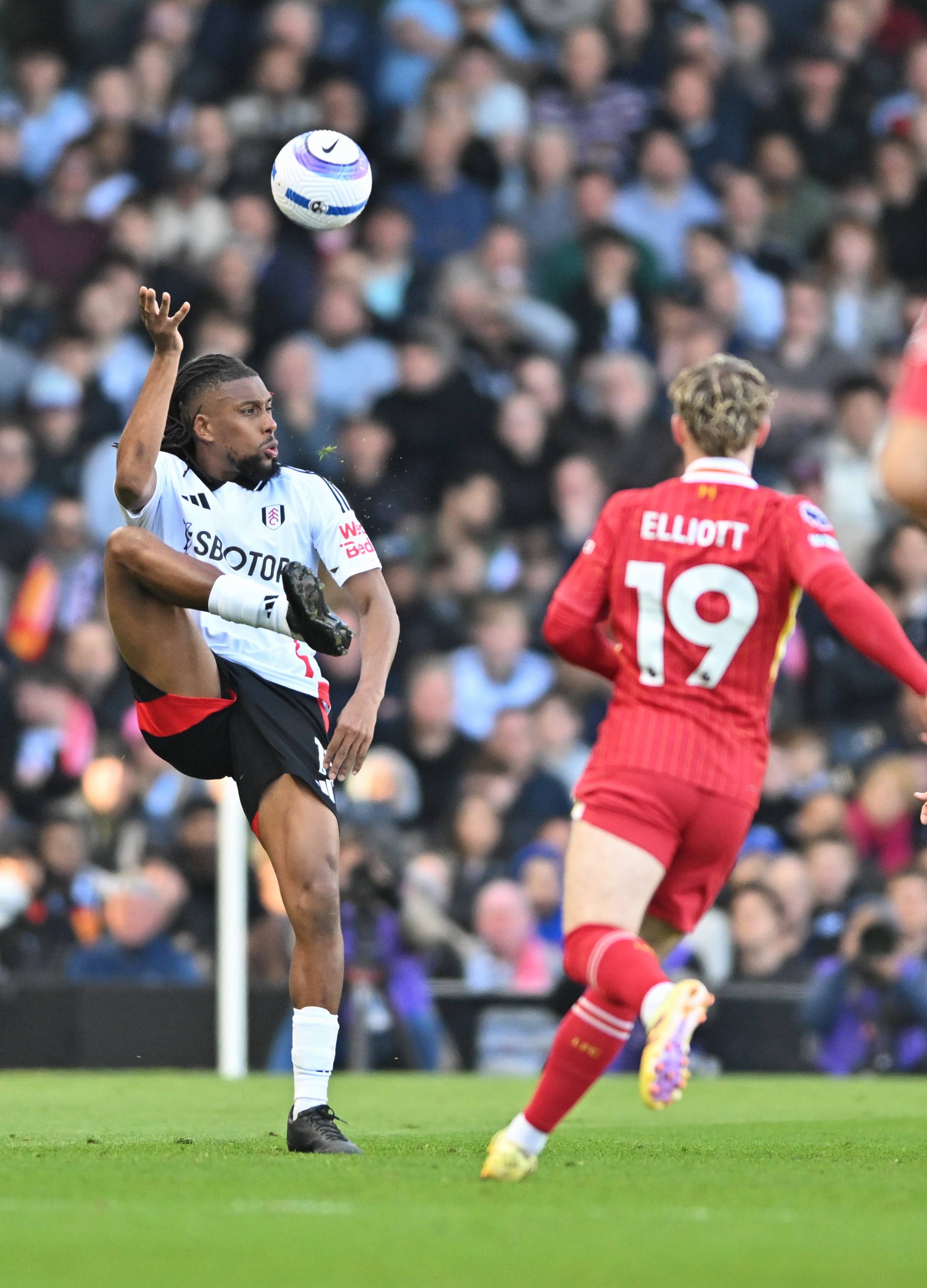 利物浦主场大胜富勒姆,继续领跑英超榜首的简单介绍 利物浦主场大胜富勒姆,继续领跑英超榜首的简单介绍