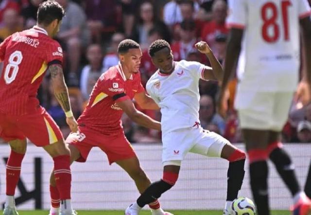 佛罗伦萨主场逆袭击败对手，取得胜利的简单介绍