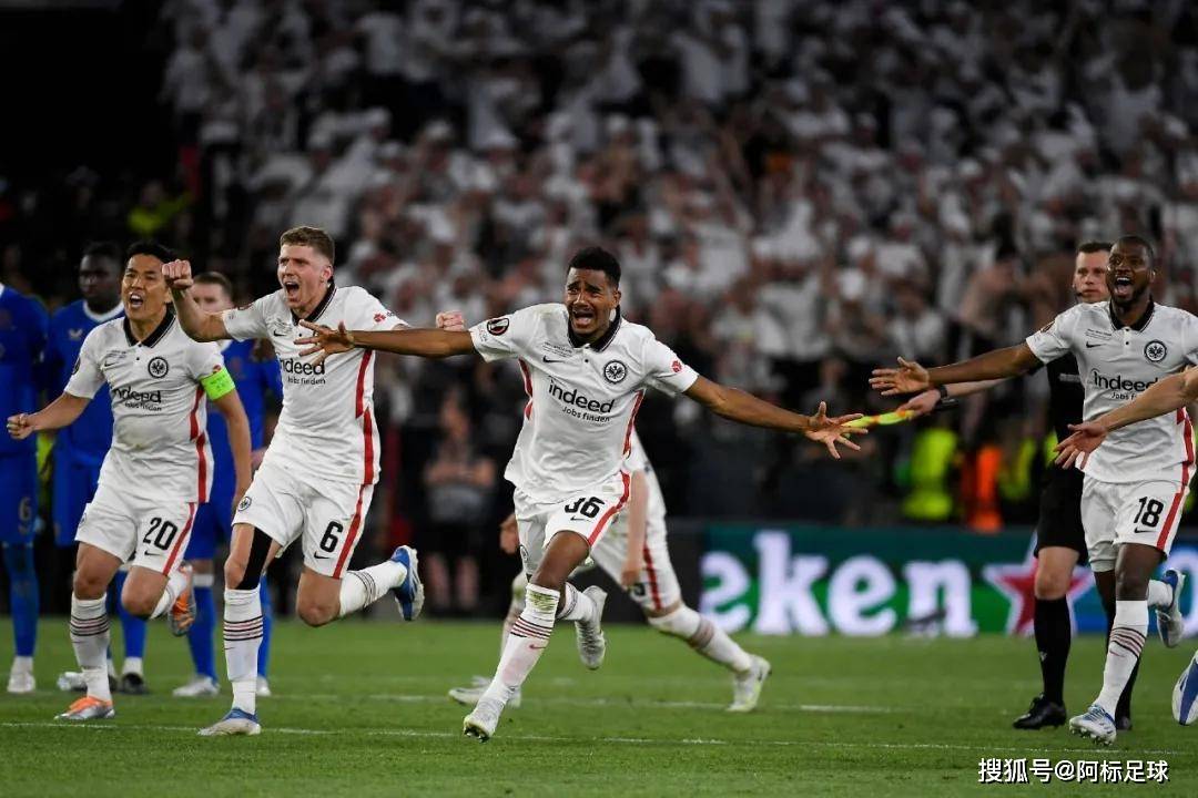 B体育官方-波兰与乌克兰友谊赛上热情对抗