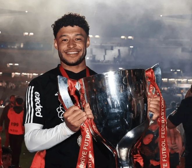 张伯伦建功造胜，利物浦大胜对手