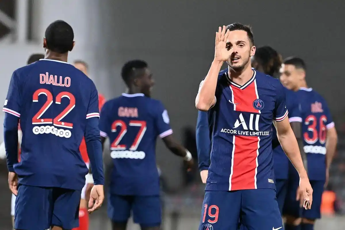 B体育登录入口-关于圣埃蒂安在场上表现抢眼，轻松获胜的信息